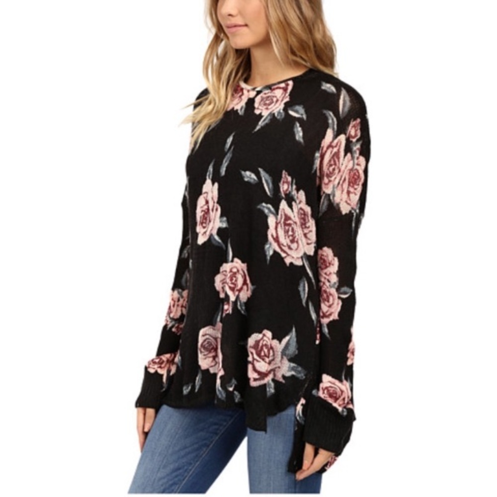 SMYM Bonfire Sweater Flower Hour